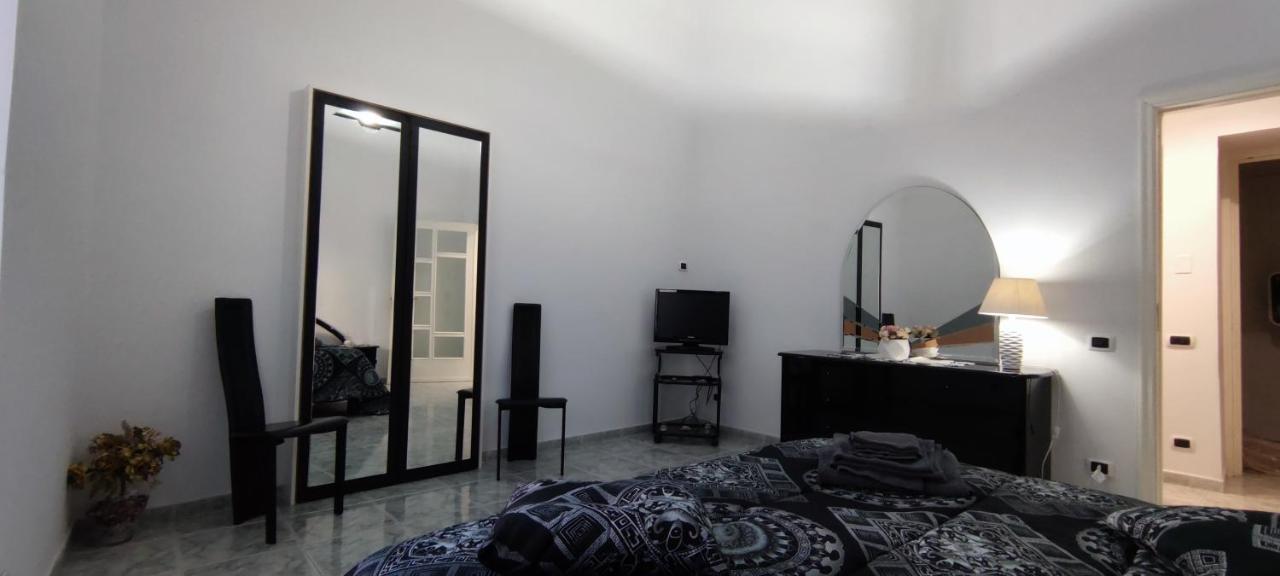 Gevynapule Apartment Napoli Ngoại thất bức ảnh